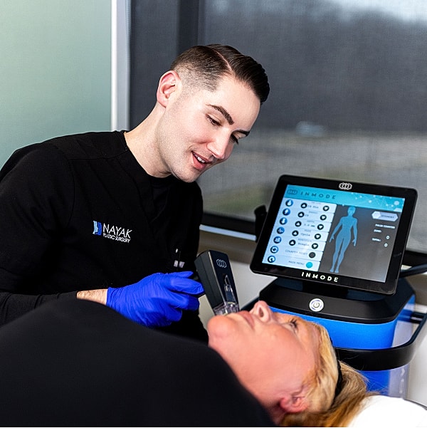 St. Louis Med Spa professional performing treatment on a patient.